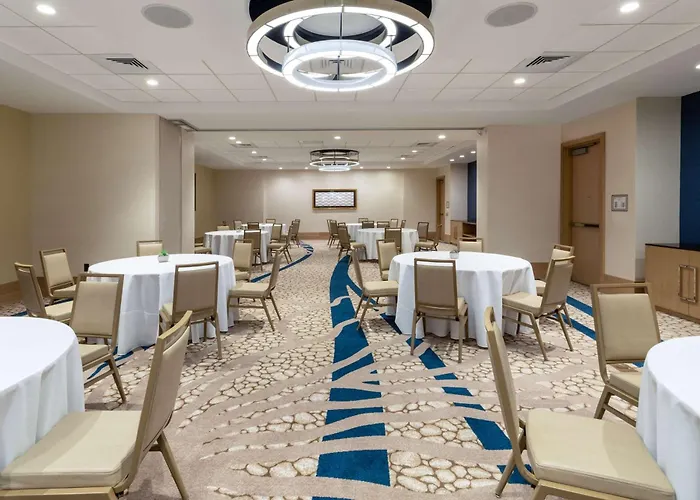 Wyndham Grand Clearwater 4*