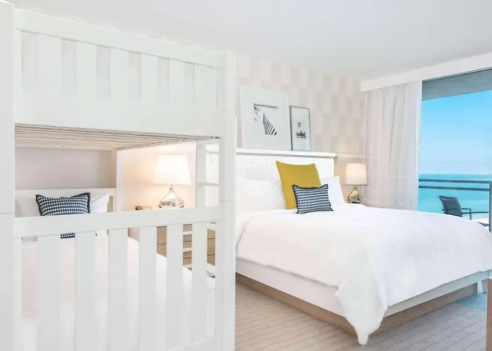 Wyndham Grand Clearwater Resort