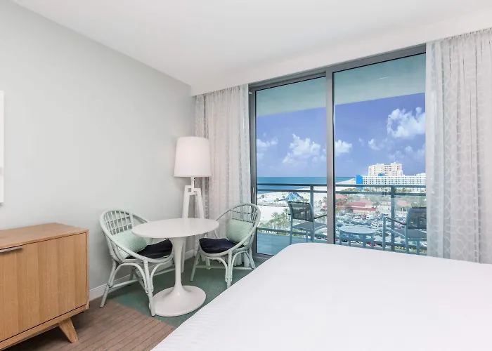 Wyndham Grand Clearwater 4*