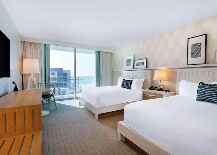 Wyndham Grand Clearwater Resort