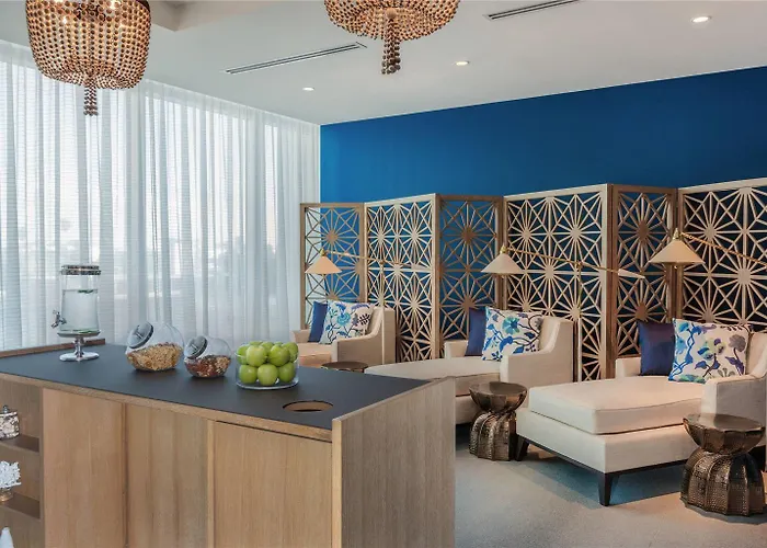 Wyndham Grand Clearwater 4*