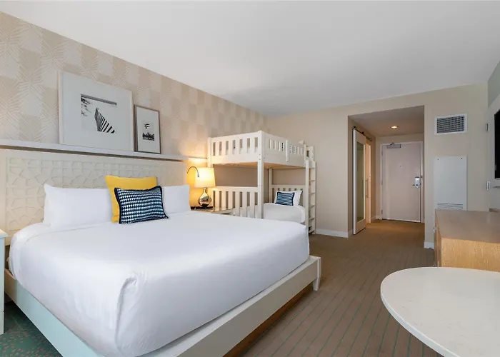 Wyndham Grand Clearwater Clearwater Beach